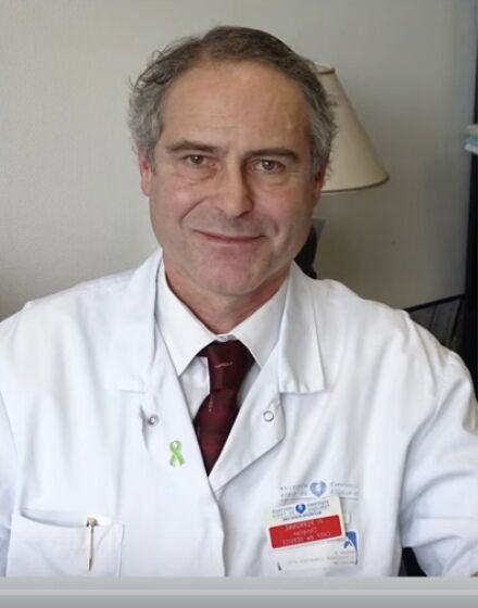 Docteur Proctologue Tony Birch